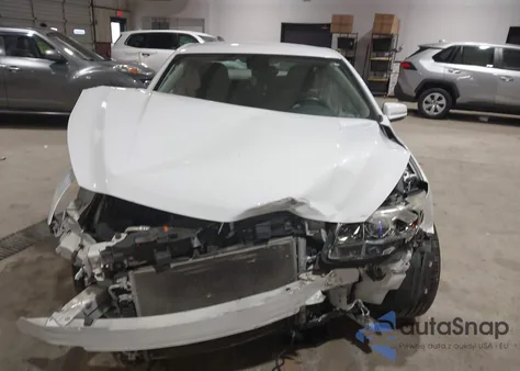 2015 Chevrolet Malibu 1Lt из США, поврежденный, VIN 1G11C5SL2FF197459